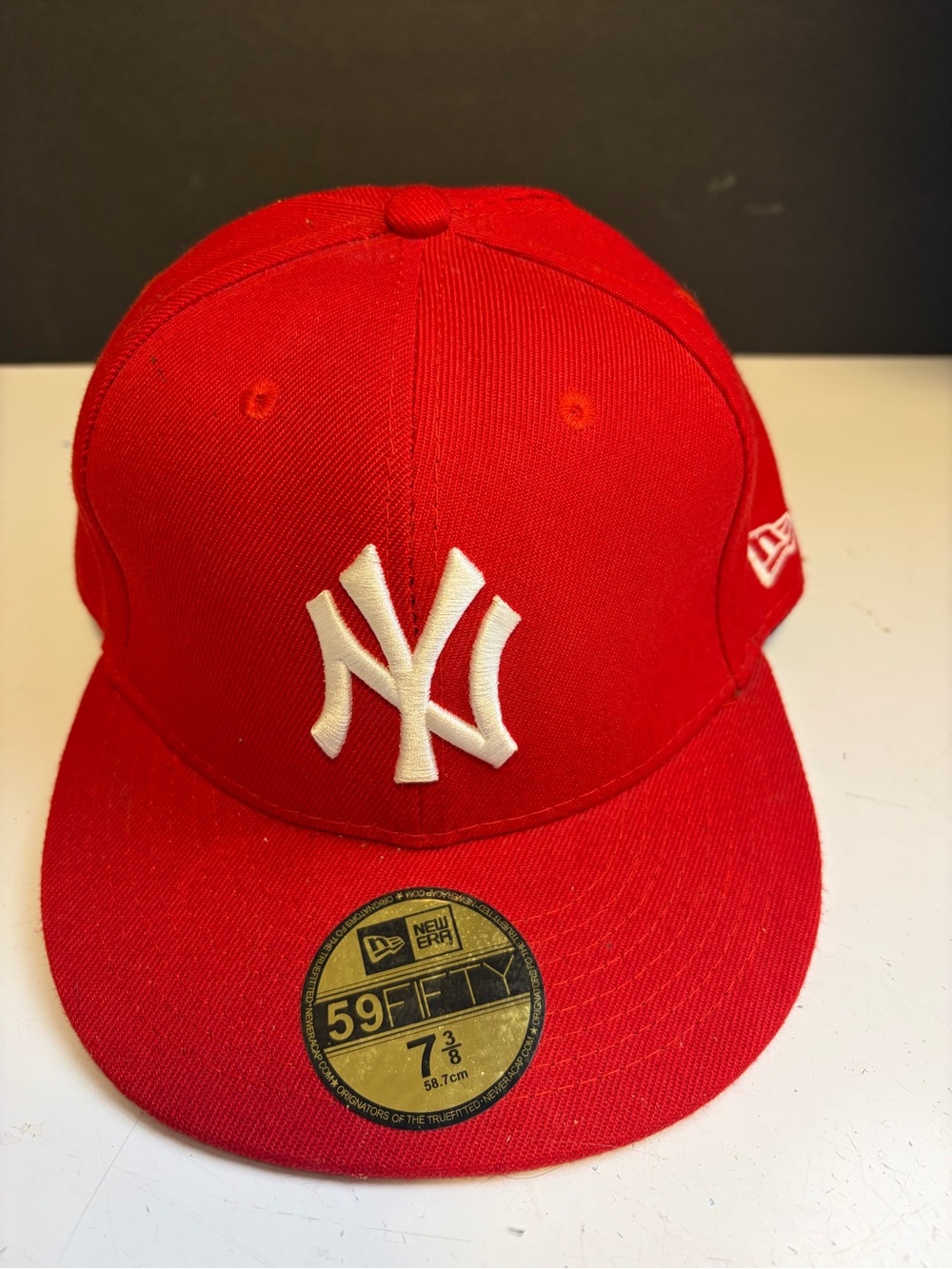 New Era Red and White NY Yankees Fitted Cap